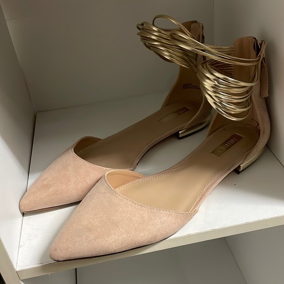 Forever 21 Shoes - Gold strappy ankle nude flats 8.5